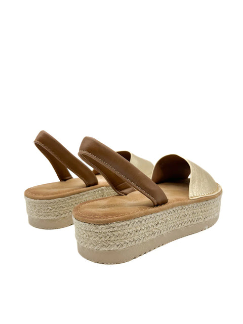  MENORQUINA BEIGE at.avarcas.com